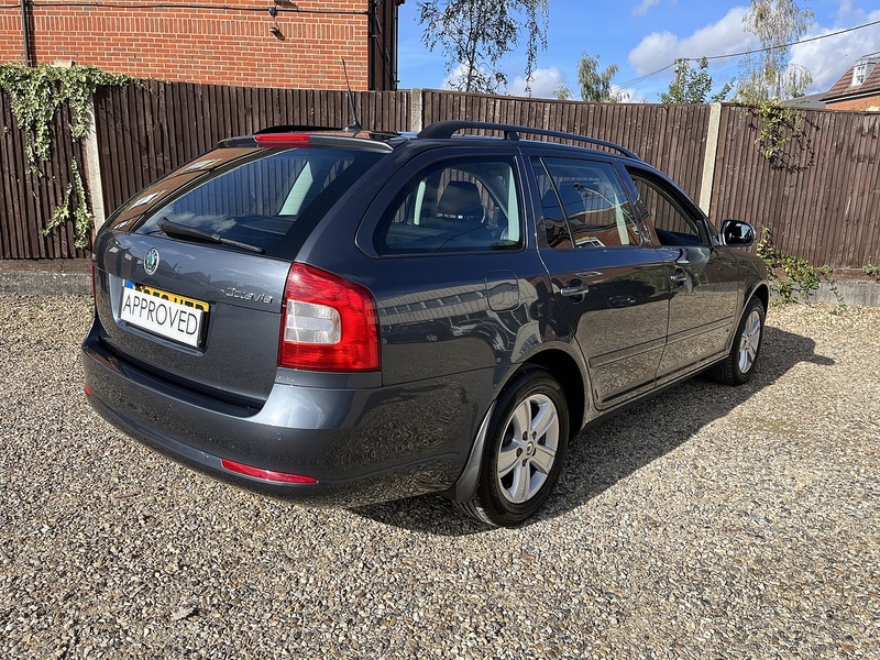 Skoda Octavia MPI SE - U487