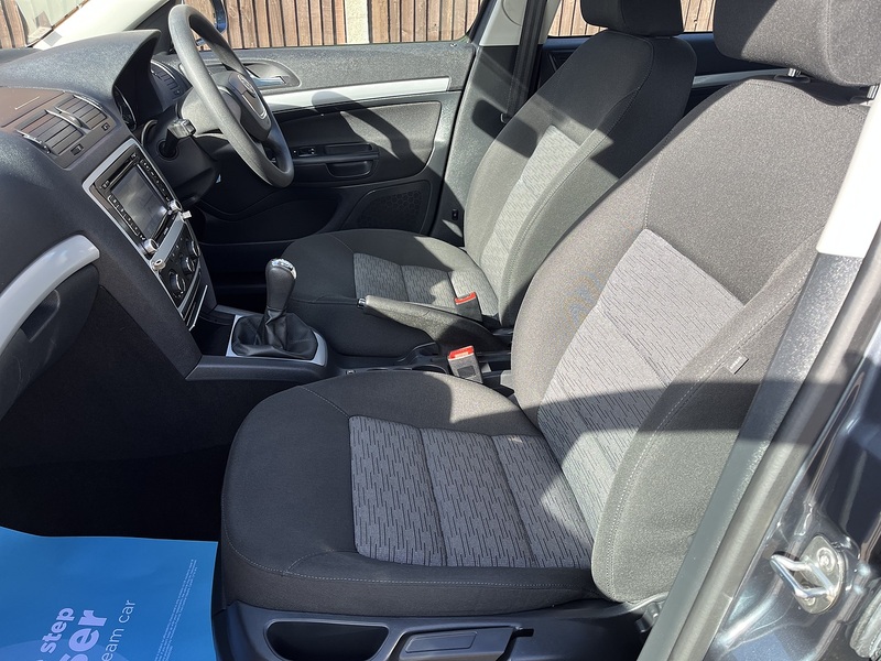 Skoda Octavia MPI SE - U487