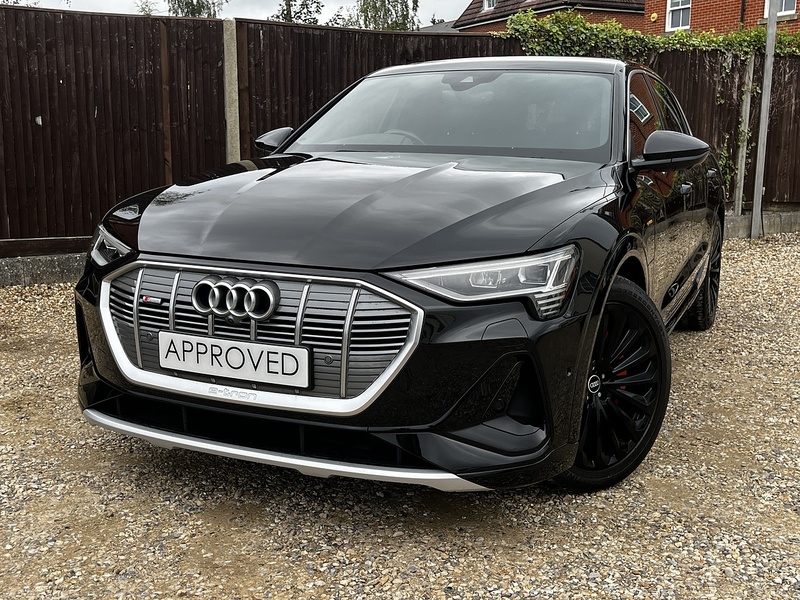 Audi E-Tron QUATTRO S LINE - U58