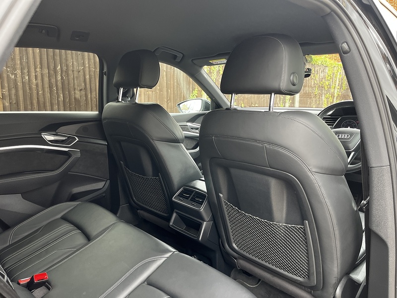 Audi E-Tron QUATTRO S LINE - U58