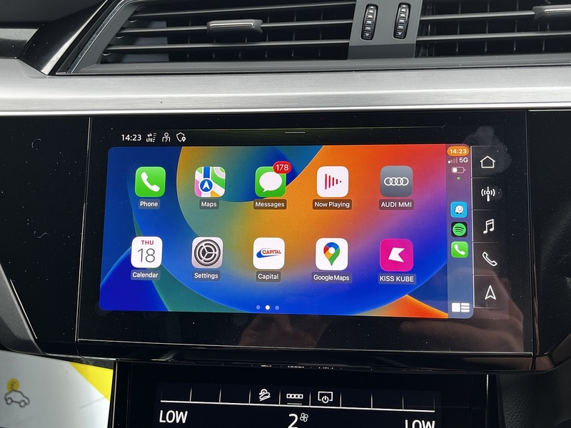 Audi E-Tron QUATTRO S LINE - U58