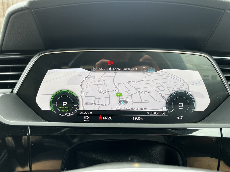 Audi E-Tron QUATTRO S LINE - U58