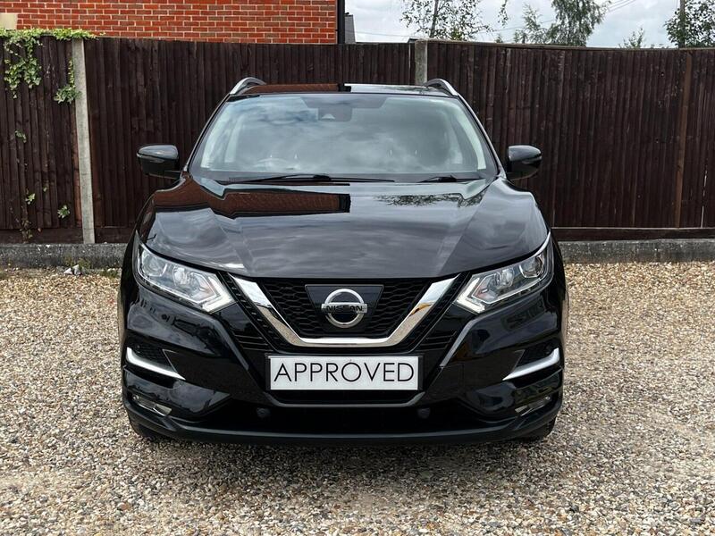 Nissan Qashqai Qashqai Hatchback 1 Manual Diesel - U64