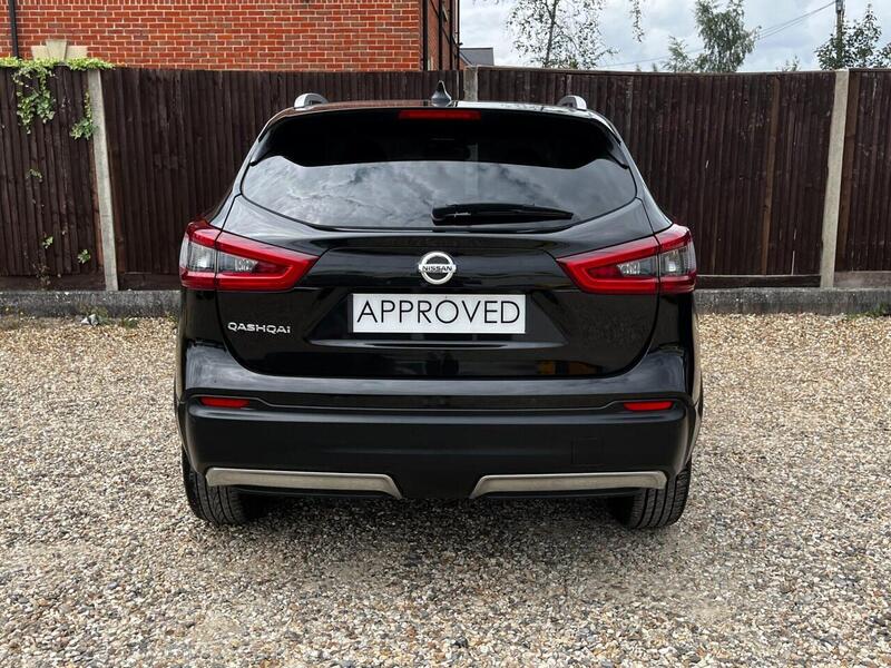 Nissan Qashqai Qashqai Hatchback 1 Manual Diesel - U64