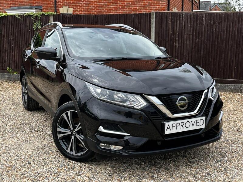 Nissan Qashqai Qashqai Hatchback 1 Manual Diesel - U64