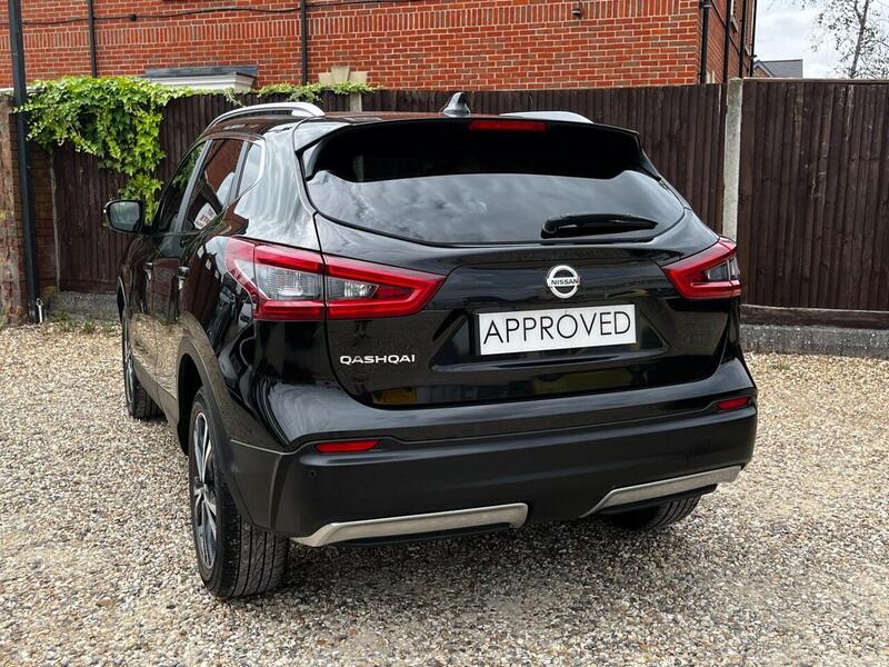 Nissan Qashqai Qashqai Hatchback 1 Manual Diesel - U64