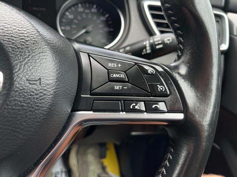 Nissan Qashqai Qashqai Hatchback 1 Manual Diesel - U64