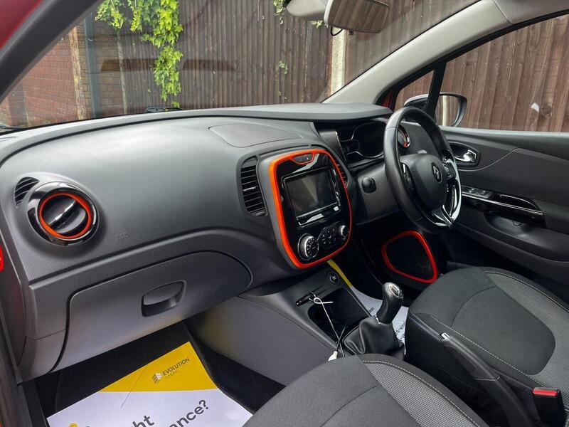 Renault Captur DYNAMIQUE S MEDIANAV ENERGY DCI S/S - U68