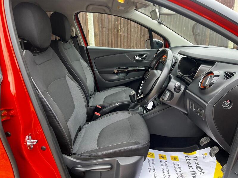 Renault Captur DYNAMIQUE S MEDIANAV ENERGY DCI S/S - U68