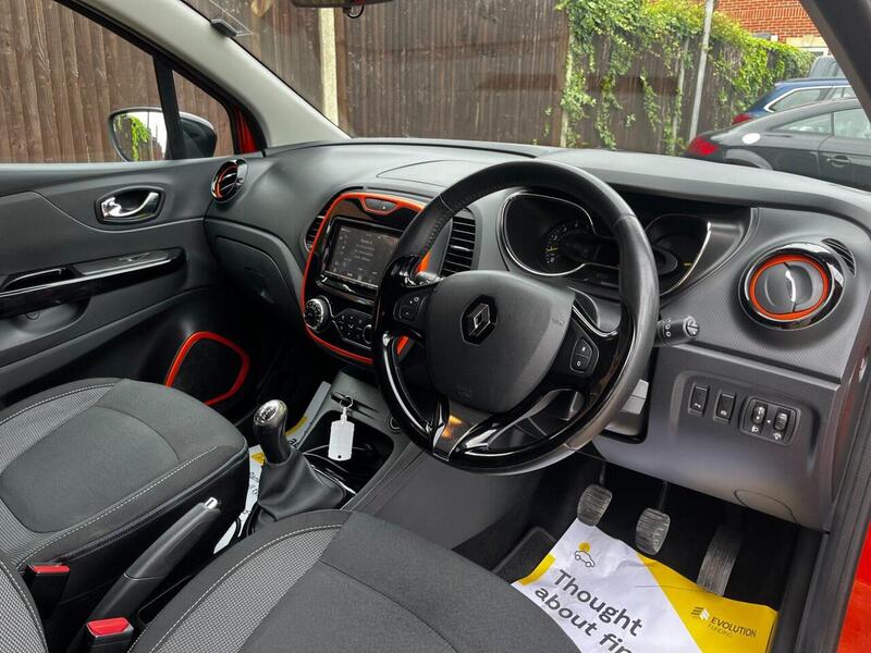 Renault Captur DYNAMIQUE S MEDIANAV ENERGY DCI S/S - U68