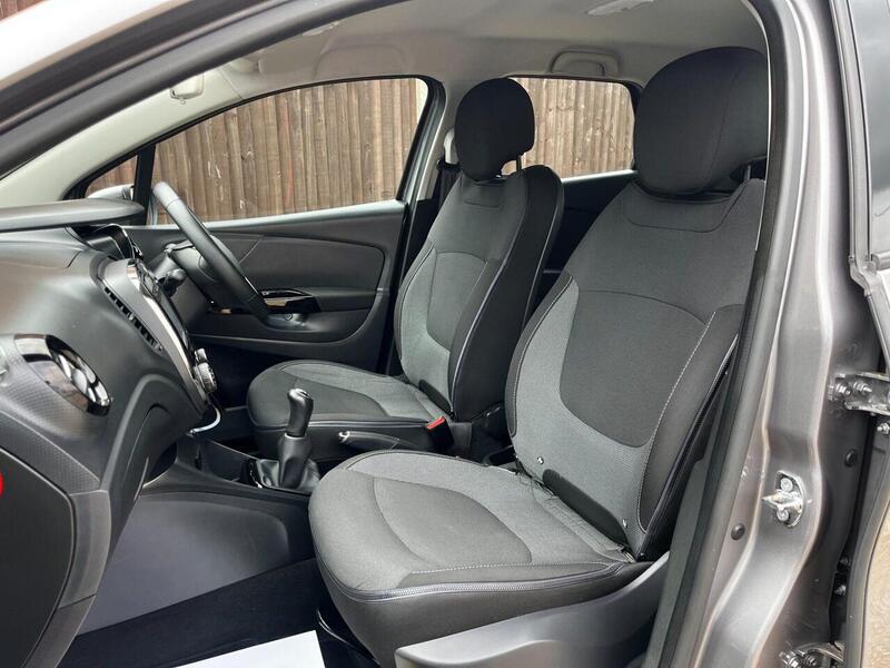 Renault Captur DYNAMIQUE MEDIANAV ENERGY DCI S/S - U69