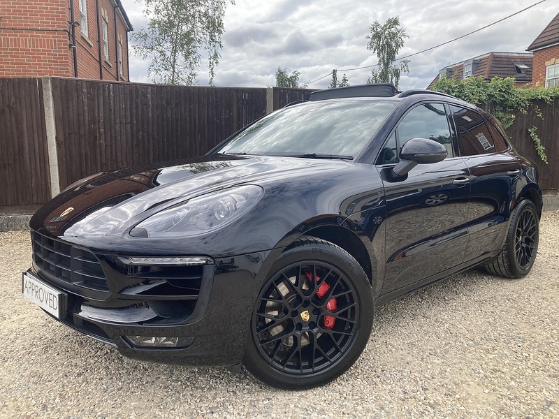 Porsche Macan T V6 GTS - U94