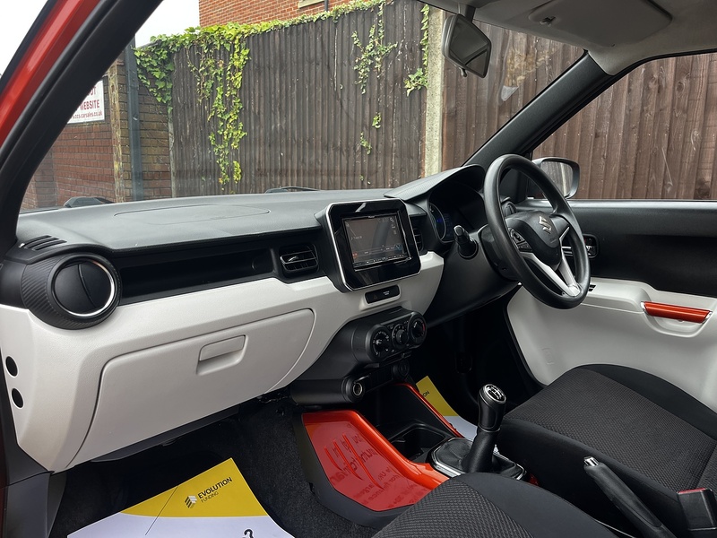 Suzuki Ignis Dualjet SZ-T - U97