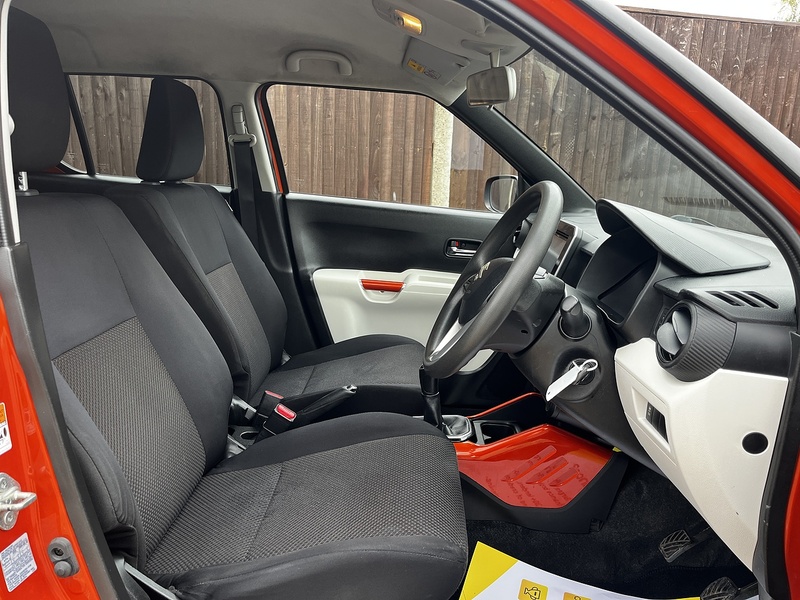 Suzuki Ignis Dualjet SZ-T - U97