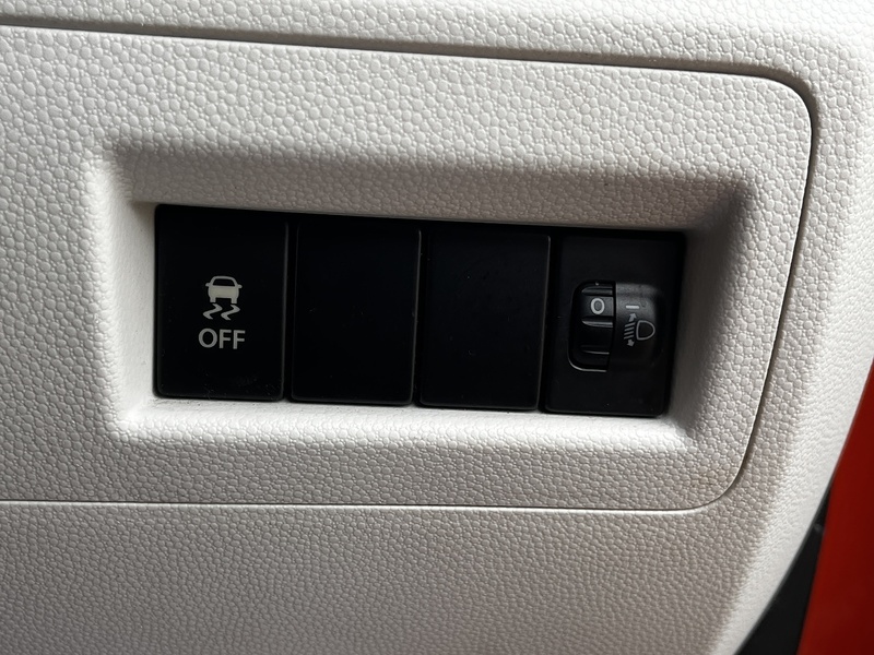 Suzuki Ignis Dualjet SZ-T - U97