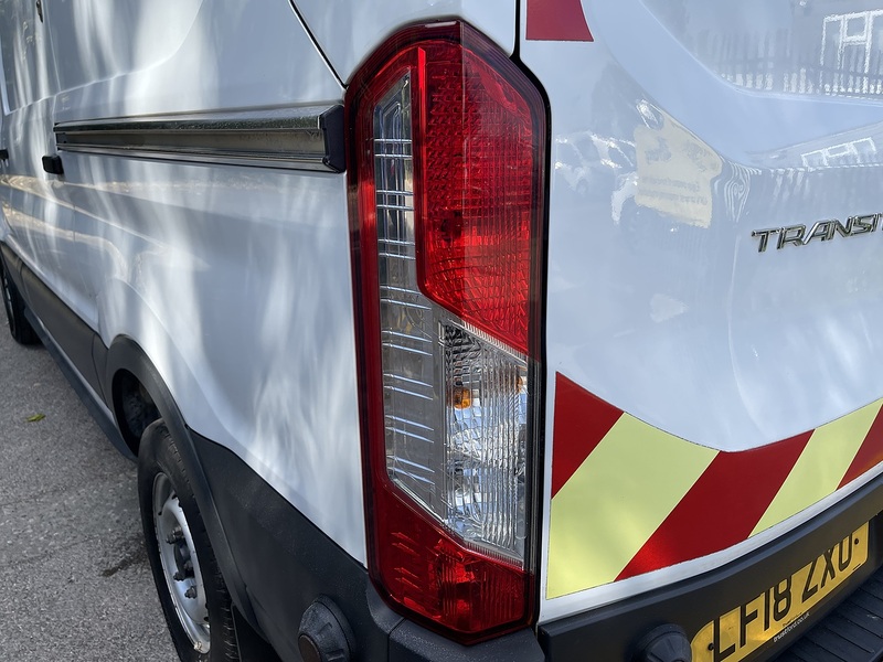 Ford Transit 2.0 350 EcoBlue FWD L2 H3 Euro 6 5dr - U1000
