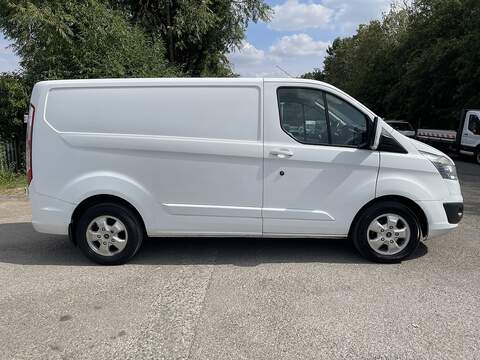 Ford Transit Custom 2.0 TDCi 270 Limited Panel Van 5dr Diesel Manual L1 H1 (163 g/km, 128 bhp) - U1006