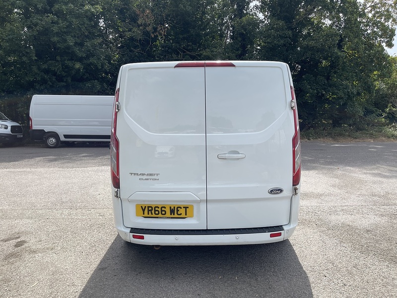 Ford Transit Custom 2.0 TDCi 270 Limited Panel Van 5dr Diesel Manual L1 H1 (163 g/km, 128 bhp) - U1006