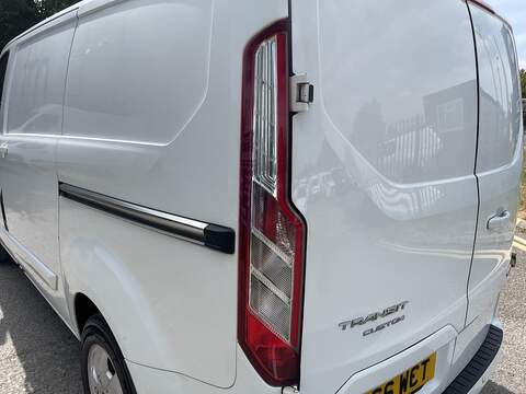Ford Transit Custom 2.0 TDCi 270 Limited Panel Van 5dr Diesel Manual L1 H1 (163 g/km, 128 bhp) - U1006