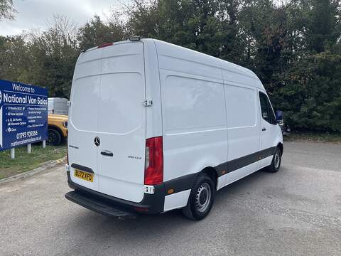 Mercedes-Benz Sprinter Sprinter Progressive Panel Van 1 Manual Diesel - U1008