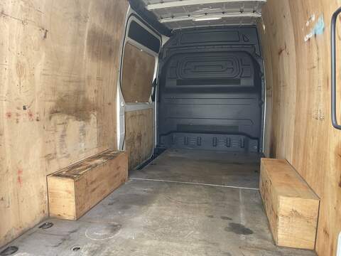 Mercedes-Benz Sprinter Sprinter Progressive Panel Van 1 Manual Diesel - U1008