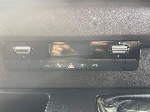 Mercedes-Benz Sprinter Sprinter Progressive Panel Van 1 Manual Diesel - U1008