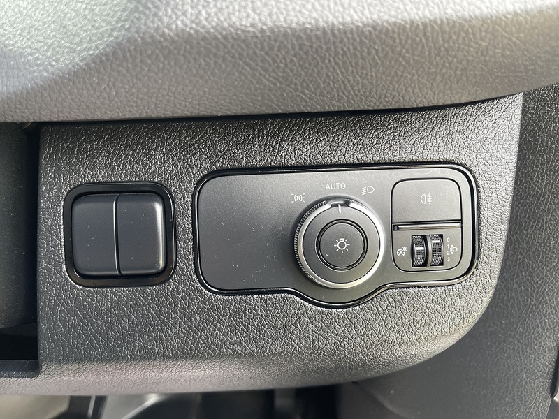 Mercedes-Benz Sprinter Sprinter Progressive Panel Van 1 Manual Diesel - U1008