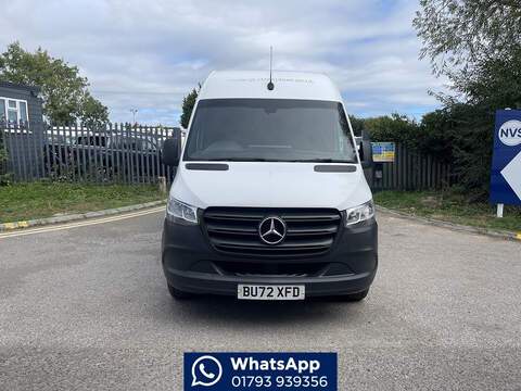 Mercedes-Benz Sprinter Sprinter Progressive Panel Van 1 Manual Diesel - U1008