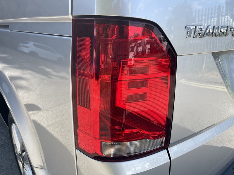 Volkswagen Transporter 2.0 TDI T32 Highline DSG FWD LWB Euro 6 (s/s) 5dr - U1010