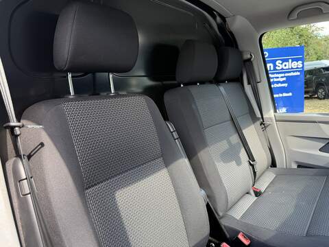 Volkswagen Transporter 2.0 TDI T32 Highline DSG FWD LWB Euro 6 (s/s) 5dr - U1010