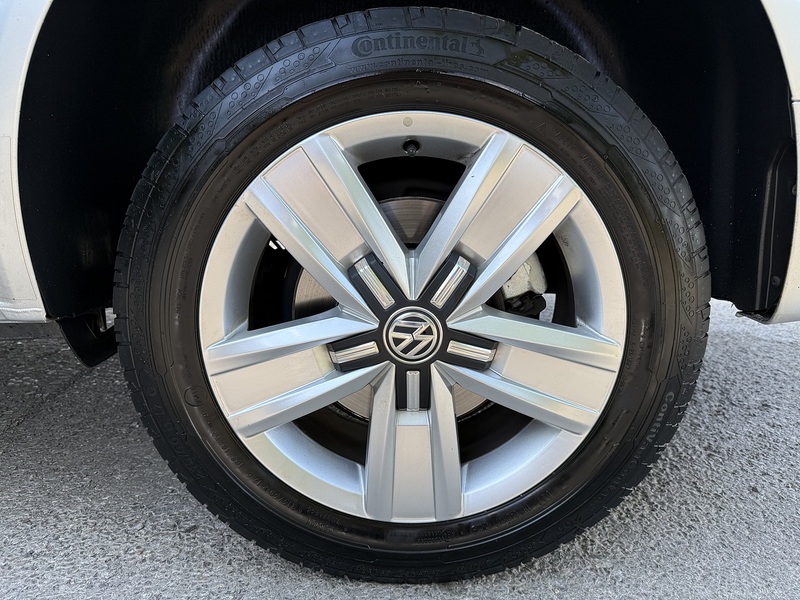 Volkswagen Transporter 2.0 TDI T32 Highline DSG FWD LWB Euro 6 (s/s) 5dr - U1010