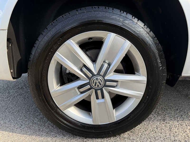 Volkswagen Transporter 2.0 TDI T32 Highline DSG FWD LWB Euro 6 (s/s) 5dr - U1010