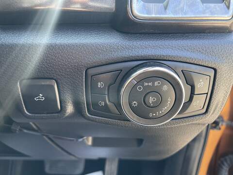 Ford Ranger 2.0 EcoBlue Wildtrak Auto 4WD Euro 6 (s/s) 4dr - U1013