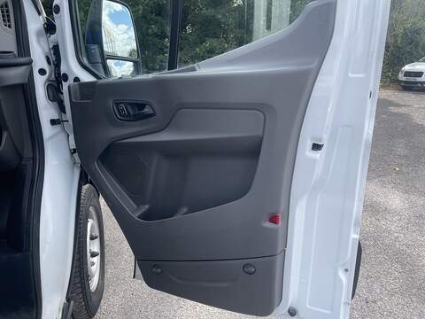 Ford Transit 2.0 350 EcoBlue Leader FWD L2 Euro 6 (s/s) 2dr (1-Stop) - U1015
