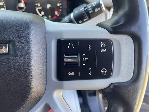 Land Rover Defender 110 3.0 D300 MHEV X-Dynamic HSE Hard Top SUV Auto 4WD MWB Euro 6 (s/s) 5dr - U1016