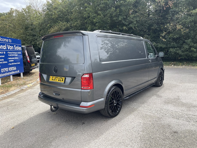 Volkswagen Transporter 2.0 TDI T30 BlueMotion Tech Highline FWD LWB Euro 6 (s/s) 5dr - U1028