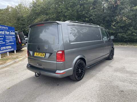 Volkswagen Transporter 2.0 TDI T30 BlueMotion Tech Highline FWD LWB Euro 6 (s/s) 5dr - U1028