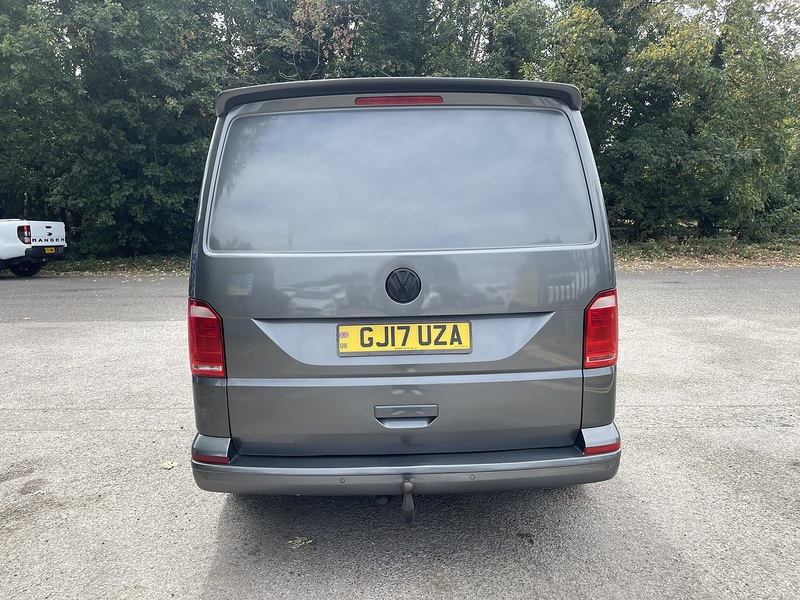Volkswagen Transporter 2.0 TDI T30 BlueMotion Tech Highline FWD LWB Euro 6 (s/s) 5dr - U1028