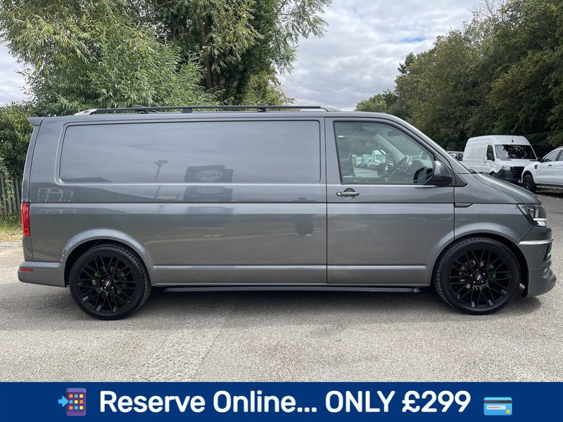 Volkswagen Transporter 2.0 TDI T30 BlueMotion Tech Highline FWD LWB Euro 6 (s/s) 5dr - U1028