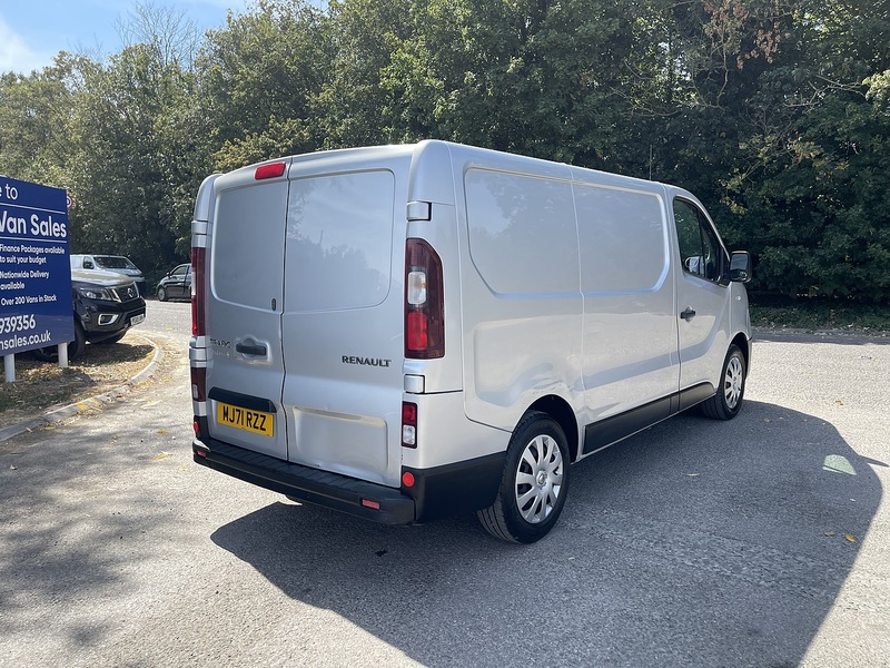 Renault Trafic 2.0 dCi ENERGY 28 Business+ SWB Standard Roof Euro 6 (s/s) 5dr - U1031