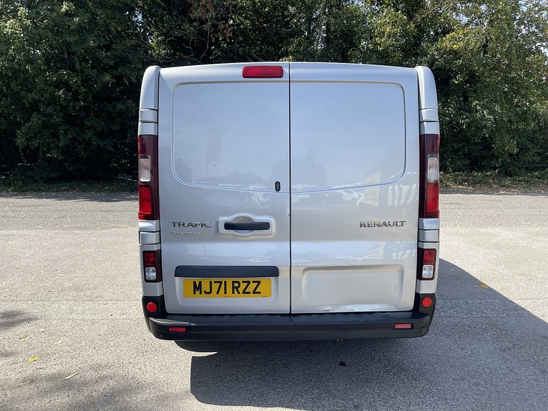 Renault Trafic 2.0 dCi ENERGY 28 Business+ SWB Standard Roof Euro 6 (s/s) 5dr - U1031