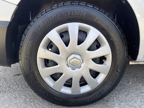 Renault Trafic 2.0 dCi ENERGY 28 Business+ SWB Standard Roof Euro 6 (s/s) 5dr - U1031