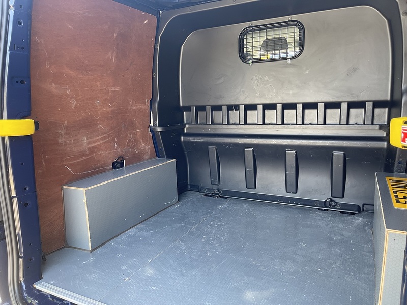 Ford Transit Custom 2.0 320 EcoBlue Trend Crew Van L1 H1 Euro 6 (s/s) 5dr - U1036