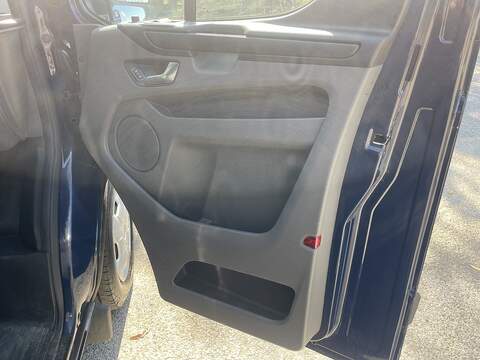 Ford Transit Custom 2.0 320 EcoBlue Trend Crew Van L1 H1 Euro 6 (s/s) 5dr - U1036