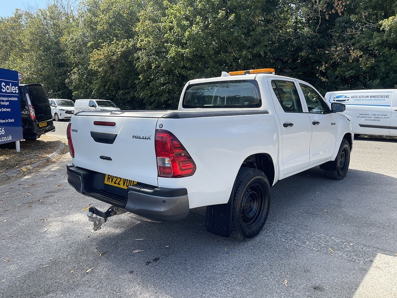 Toyota Hilux 2.4 D-4D Active Extra Cab Pickup 4WD Euro 6 (s/s) 4dr - U1037