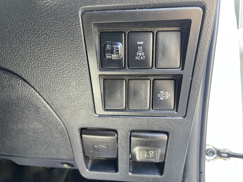 Toyota Hilux 2.4 D-4D Active Extra Cab Pickup 4WD Euro 6 (s/s) 4dr - U1037