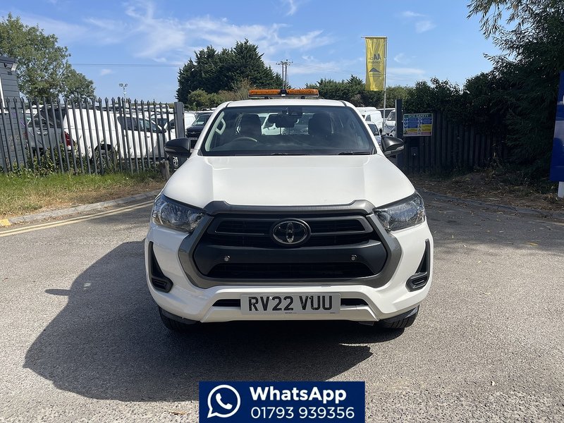 Toyota Hilux 2.4 D-4D Active Extra Cab Pickup 4WD Euro 6 (s/s) 4dr - U1037