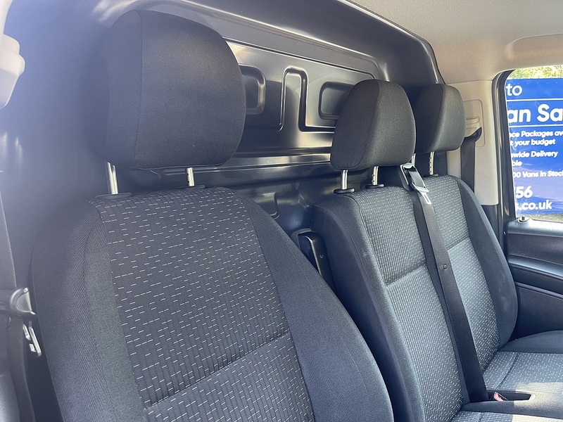 Mercedes-Benz Vito 2.0 114 CDI Progressive G-Tronic RWD L2 Euro 6 (s/s) 5dr (LWB) - U1038