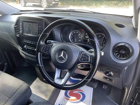 Mercedes-Benz Vito 2.0 114 CDI Progressive G-Tronic RWD L2 Euro 6 (s/s) 5dr (LWB) - U1038