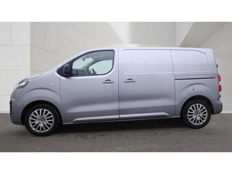 Vauxhall Vivaro 1.5 Turbo D 2700 Pro L1 H1 Euro 6 (s/s) 6dr - U1039